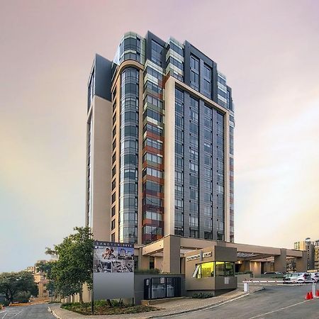 Luxury @ Sandton Skye Γιοχάνεσμπουργκ Εξωτερικό φωτογραφία